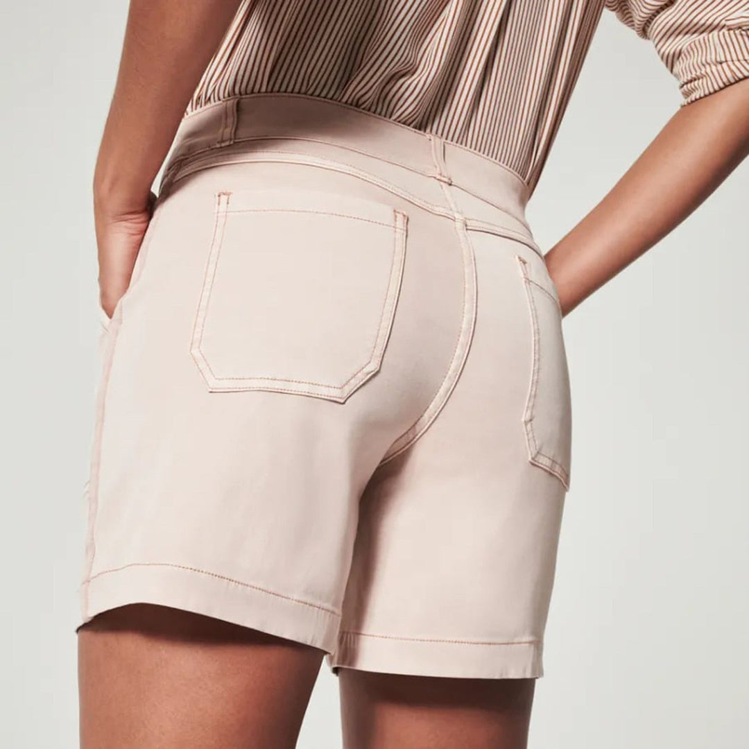 Pantalón Corto Rosa de Rayas Finas en Lino